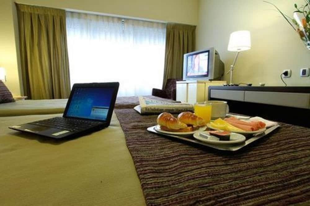 בואנוס איירס Hotel Victory מראה חיצוני תמונה